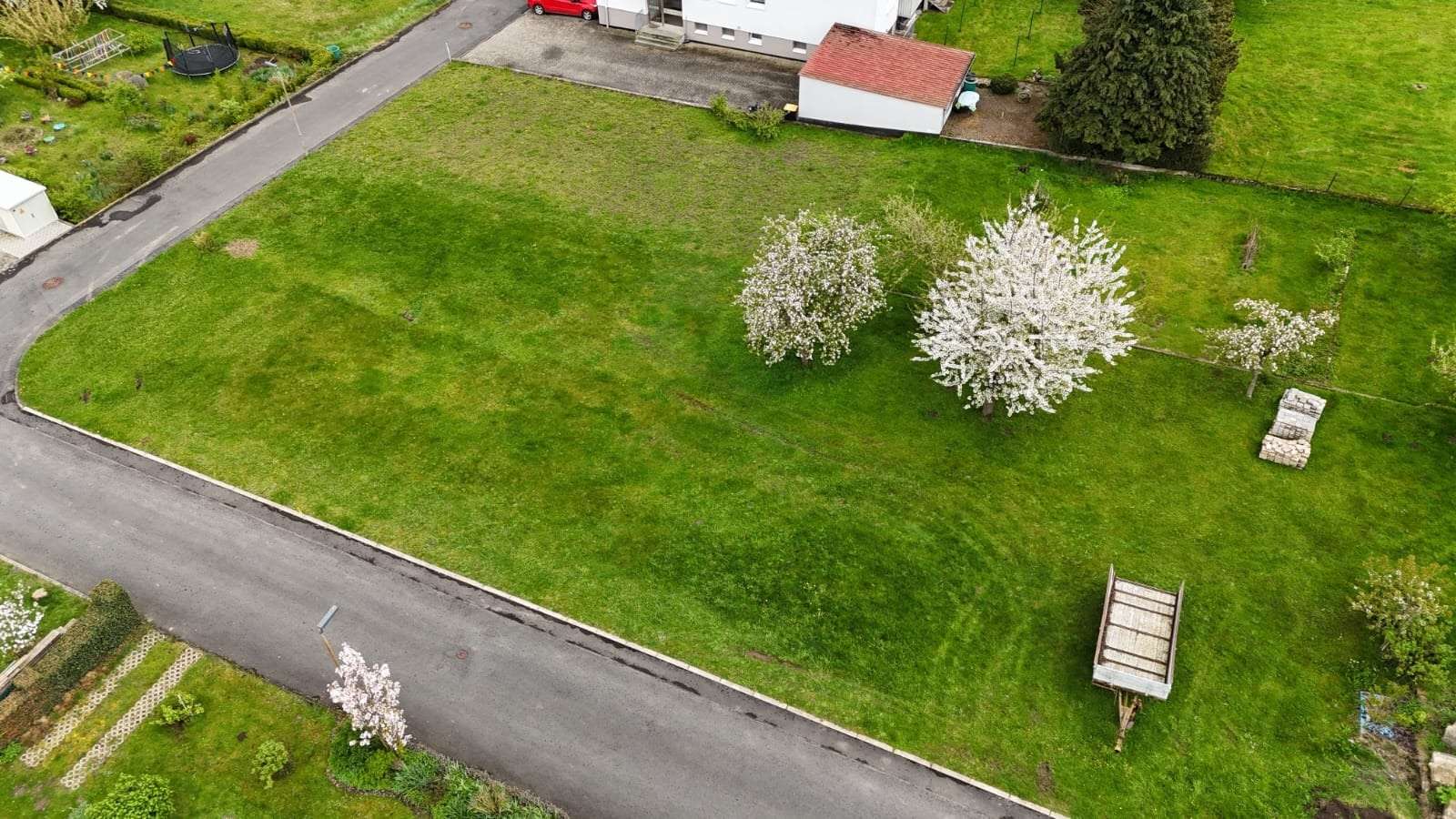 Luftaufnahme Luftaufnahme - Grundstück in 34308 Bad Emstal mit 719m² kaufen