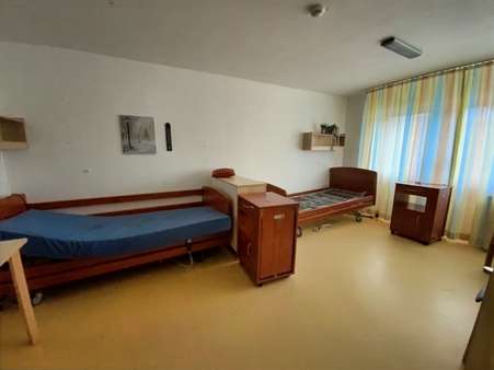 Zimmer Zimmer - Appartementhaus in 34317 Habichtswald mit 1218m² kaufen