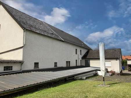Rückansicht - Sonstige in 34379 Calden mit 157m² kaufen