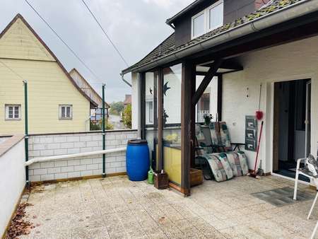 Terrasse im OG Terrasse im OG - Einfamilienhaus in 34388 Trendelburg mit 239m² kaufen