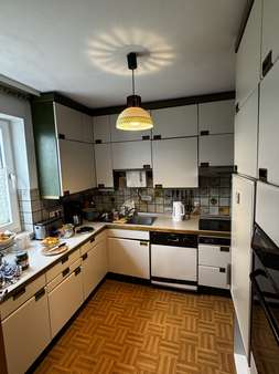 Küche im EG - Zweifamilienhaus in 34270 Schauenburg mit 211m² kaufen