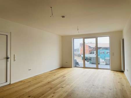 Wohn- und Esszimmer - Souterrain-Wohnung in 34369 Hofgeismar mit 87m² mieten