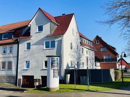 Seitenansicht Seitenansicht - Mehrfamilienhaus in 34359 Reinhardshagen mit 285m² kaufen