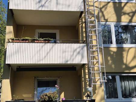 Loggia Loggia - Etagenwohnung in 34119 Kassel mit 73m² kaufen