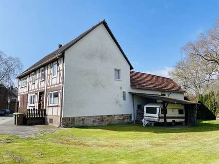 Seitenansicht Seitenansicht - Einfamilienhaus in 34393 Grebenstein mit 177m² kaufen