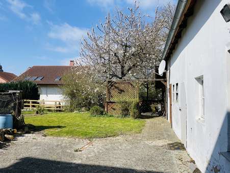 Terrasse Terrasse - Einfamilienhaus in 34393 Grebenstein mit 177m² kaufen
