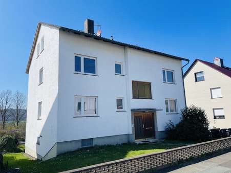 Frontansicht Frontansicht - Zweifamilienhaus in 34369 Hofgeismar mit 198m² kaufen