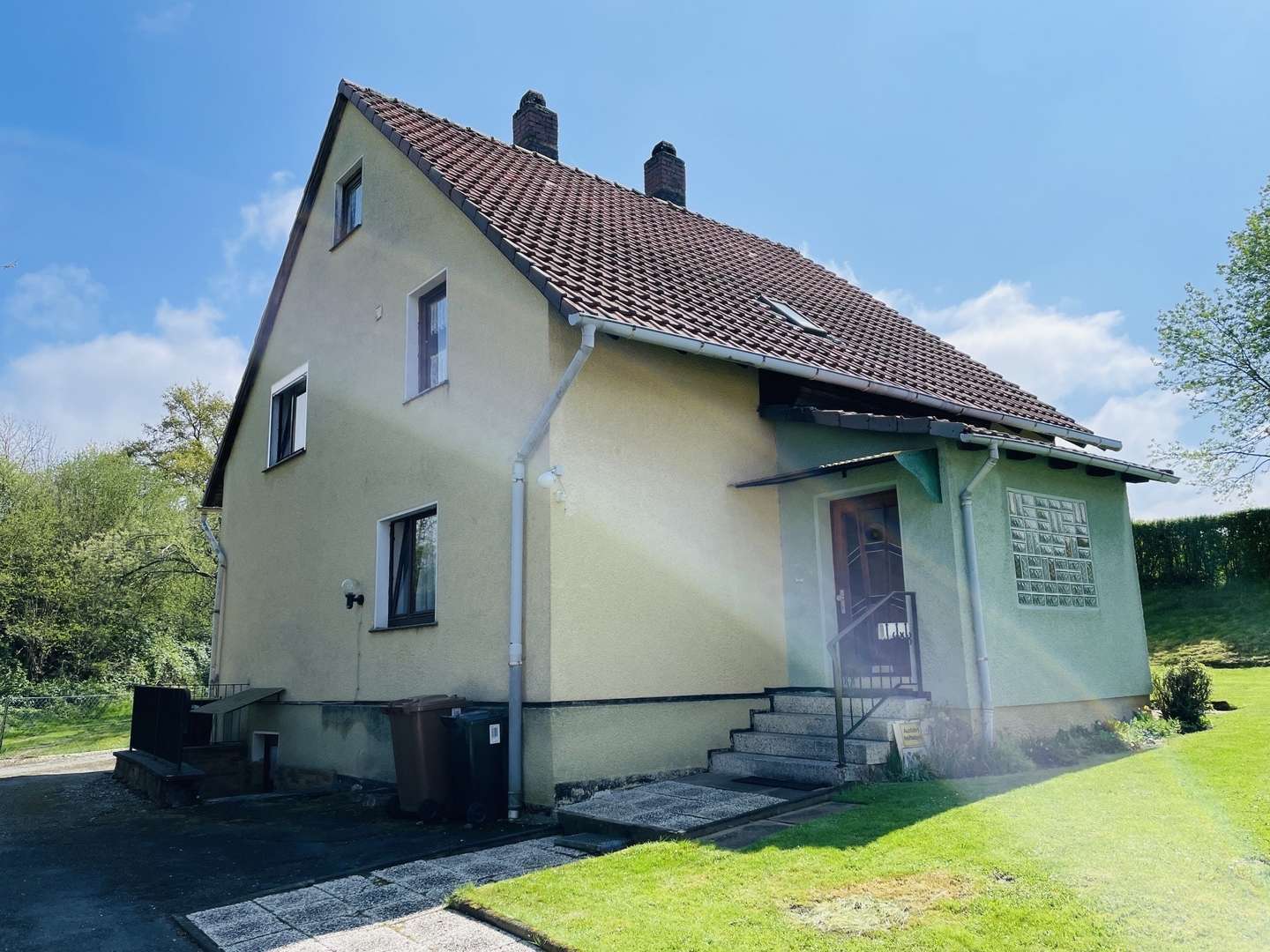 Frontansicht Frontansicht - Einfamilienhaus in 34369 Hofgeismar mit 142m² kaufen