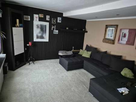 Wohnzimmer EG - Zweifamilienhaus in 34253 Lohfelden mit 198m² als Kapitalanlage kaufen