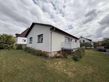 Hausansicht Hausansicht - Einfamilienhaus in 34134 Kassel mit 101m² kaufen