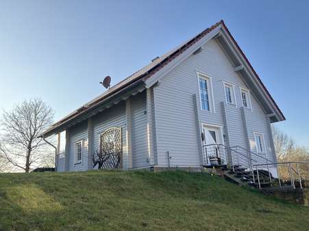 Straßenansicht Straßenansicht - Einfamilienhaus in 34399 Wesertal mit 168m² kaufen