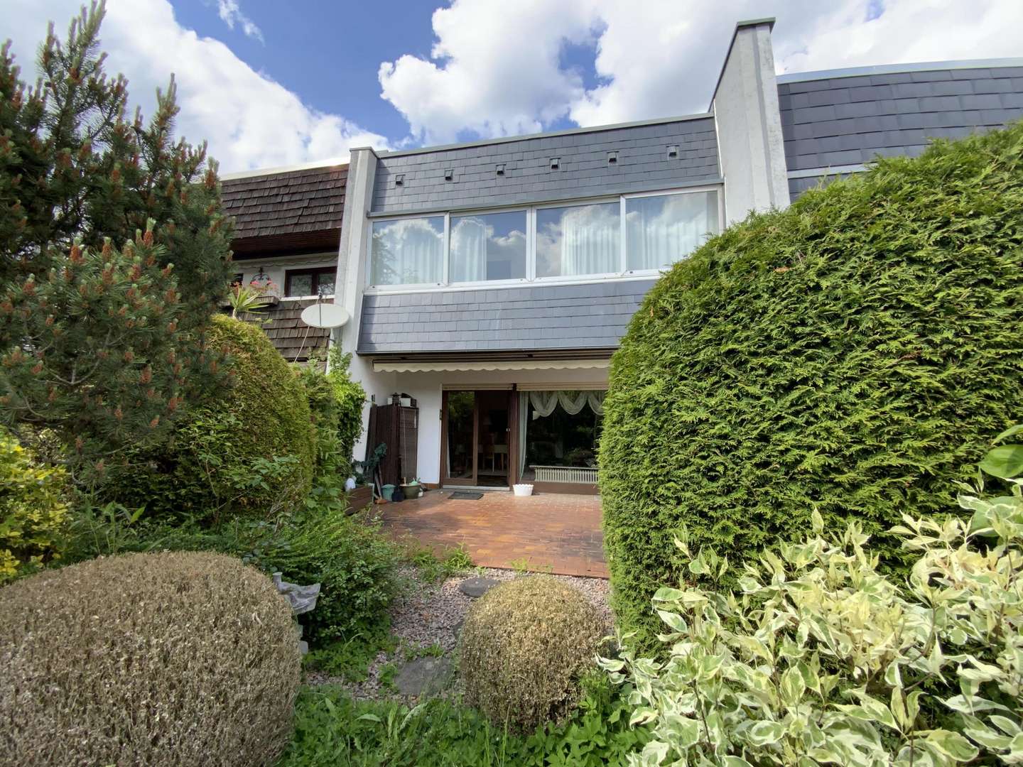 Rückansicht Rückansicht - Reihenmittelhaus in 34121 Kassel mit 105m² kaufen