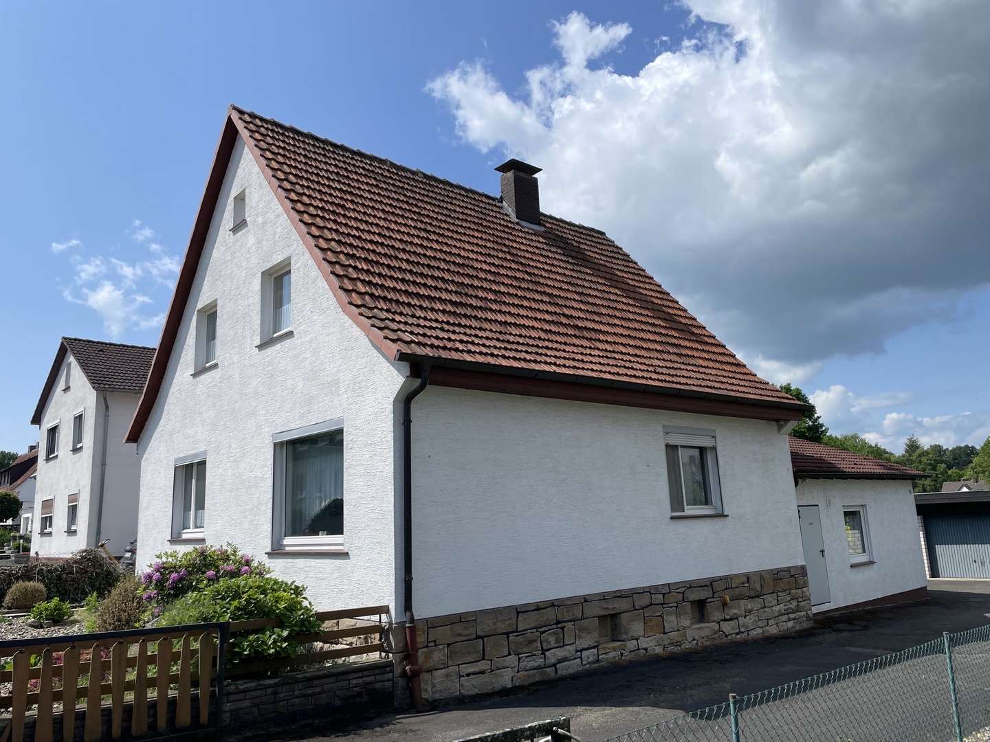Seitenansicht Seitenansicht - Einfamilienhaus in 34393 Grebenstein mit 143m² kaufen