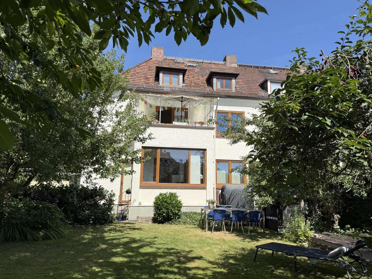 Hausansicht Rückseite - Mehrfamilienhaus in 34121 Kassel mit 210m² kaufen