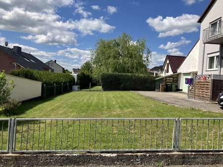 Blick in den Garten Blick in den Garten - Einfamilienhaus in 34393 Grebenstein mit 208m² kaufen