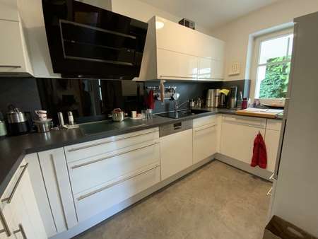 hochwertige Küche hochwertige Küche - Reiheneckhaus in 34128 Kassel mit 107m² kaufen