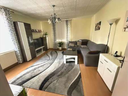 Wohnzimmer - Einfamilienhaus in 36205 Sontra mit 150m² kaufen