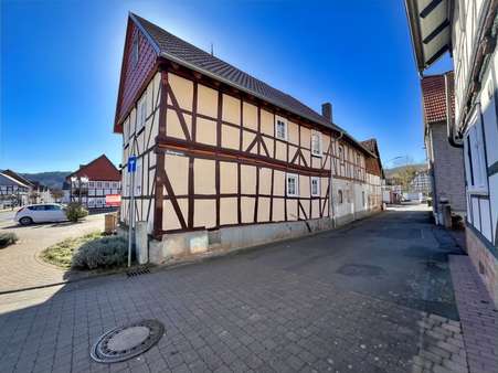 Außenansicht Außenansicht - Einfamilienhaus in 37287 Wehretal mit 98m² kaufen