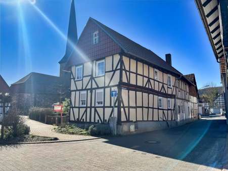 Außenansicht Außenansicht - Einfamilienhaus in 37287 Wehretal mit 98m² kaufen