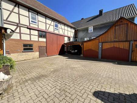 Innenhof - Resthof in 37297 Berkatal mit 150m² kaufen