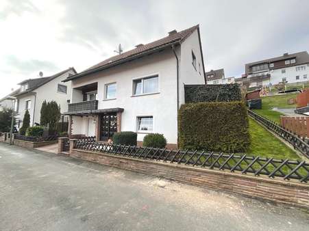 Vorderansicht - Einfamilienhaus in 37215 Witzenhausen mit 156m² kaufen