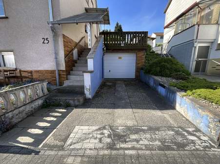 Zufahrt zur Garage - Einfamilienhaus in 36205 Sontra mit 106m² kaufen