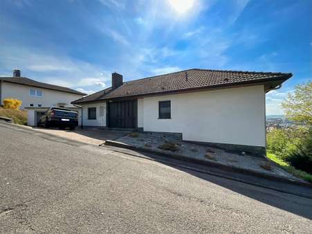 Außenansicht - Einfamilienhaus in 36205 Sontra mit 268m² kaufen