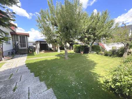 Blick zum Eingangsbereich Blick zum Eingangsbereich - Doppelhaushälfte in 37249 Neu-Eichenberg mit 102m² kaufen