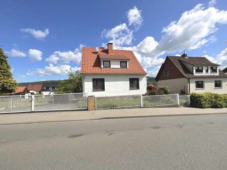 Vorderansicht Vorderansicht - Einfamilienhaus in 37213 Witzenhausen mit 105m² kaufen
