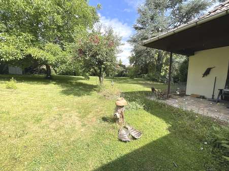 Garten - Einfamilienhaus in 37269 Eschwege mit 280m² kaufen