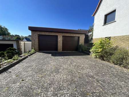 Doppelgarage Doppelgarage - Doppelhaushälfte in 37269 Eschwege mit 107m² kaufen
