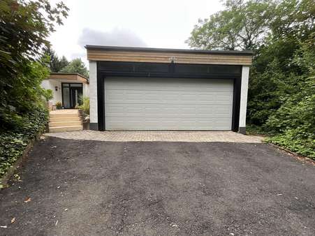 Garage - Bungalow in 37287 Wehretal mit 355m² kaufen