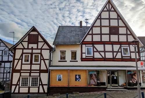 PXL_20211118_131900643~2 - Mehrfamilienhaus in 34454 Bad Arolsen mit 150m² günstig kaufen