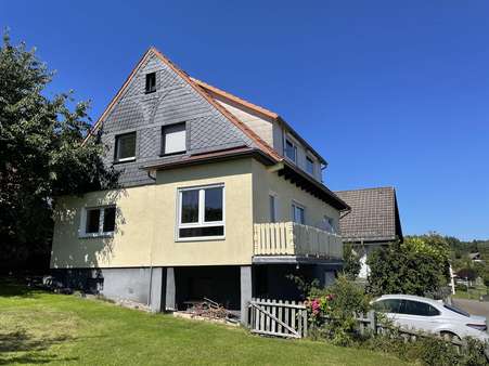 Giebelseite - Einfamilienhaus in 35099 Burgwald mit 126m² kaufen