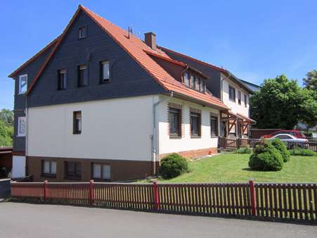 Ansicht von Süd-Westen Ansicht von Süd-Westen - Wohn- / Geschäftshaus in 35066 Frankenberg mit 270m² als Kapitalanlage kaufen