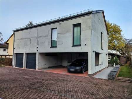 Hinterhaus mit Seminarraum - Bürohaus in 34454 Bad Arolsen mit 262m² kaufen