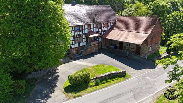 hof2 - Bauernhaus in 35114 Haina mit 160m² kaufen