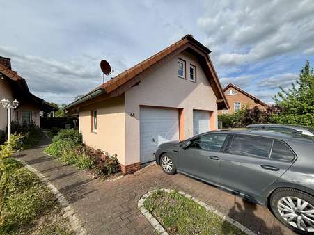 Garage Garage - Einfamilienhaus in 34590 Wabern mit 220m² kaufen