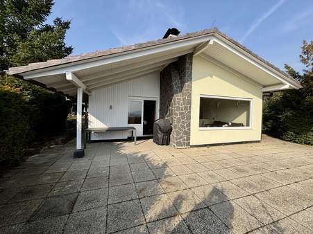 Haus von der Terrasse Haus von der Terrasse - Ferienhaus in 34549 Edertal mit 79m² als Kapitalanlage kaufen