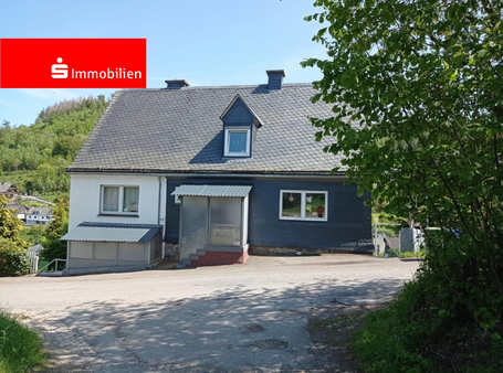 Frontansicht - Zweifamilienhaus in 34508 Willingen mit 245m² kaufen