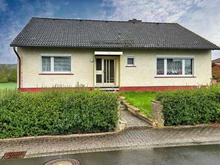 null - Einfamilienhaus in 34537 Bad Wildungen mit 113m² kaufen