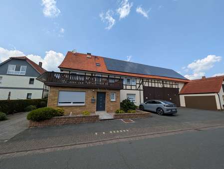 Straßenansicht Straßenansicht - Bauernhaus in 34516 Vöhl mit 230m² kaufen