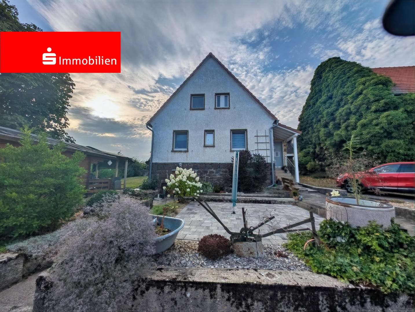 Ansicht von der Straße Ansicht von der Straße - Einfamilienhaus in 34516 Vöhl mit 150m² kaufen