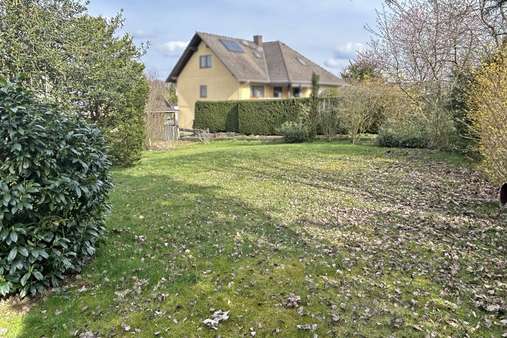 großzügiger Garten - Einfamilienhaus in 36093 Künzell mit 150m² kaufen