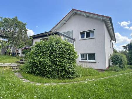 Das Raumwunder mit separaten Zugang zum Anbau - Zweifamilienhaus in 36093 Künzell mit 222m² kaufen