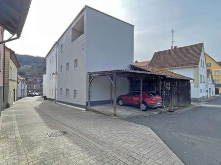 Gehört NICHT dazu: Carport und Geräteschuppen - Mehrfamilienhaus in 97769 Bad Brückenau mit 506m² kaufen