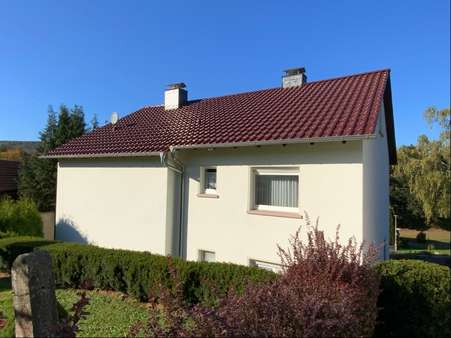 Rückansicht Wohnhaus - Zweifamilienhaus in 36284 Hohenroda mit 150m² kaufen