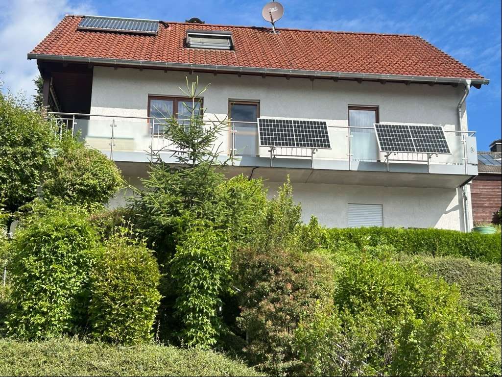 Hausansicht Hausansicht - Zweifamilienhaus in 36289 Friedewald mit 185m² kaufen