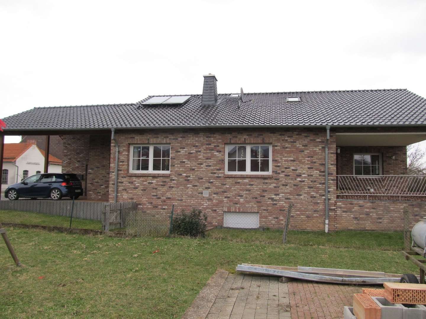 Wohnhaus mit Garage im sonnigen Ransbach