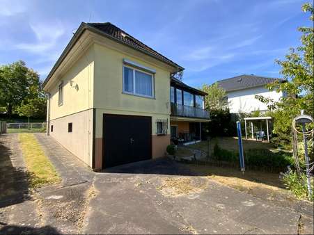 Nord-Ostansicht - Fertighaus in 36251 Bad Hersfeld mit 132m² kaufen